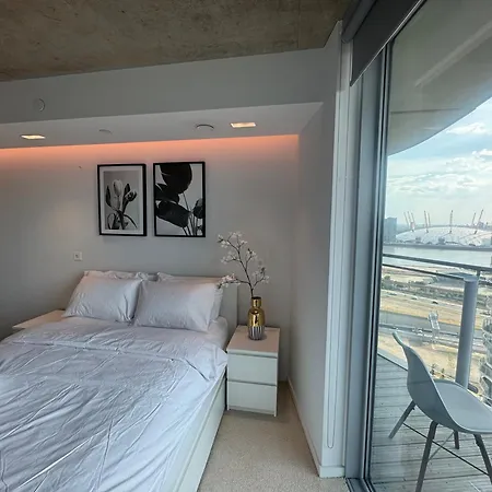 The Heights At Riverline O2 View & Ac